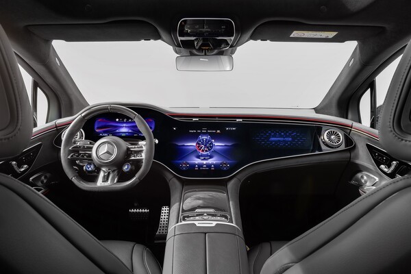 더 뉴 메르세데스-AMG EQE SUV 인테리어