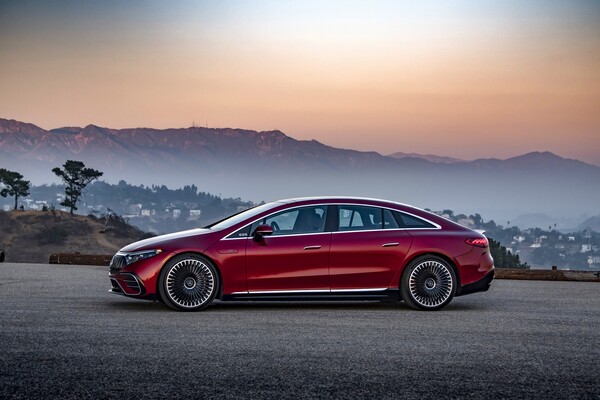 메르세데스-AMG의 첫번째 고성능 순수 전기차 ‘더 뉴 메르세데스-AMG EQS 53 4MATIC+’ 출시