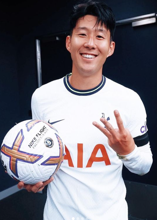 손흥민 결혼설 진짜? 웨딩 밴드까지 화제 "은퇴하고 하라더니…"