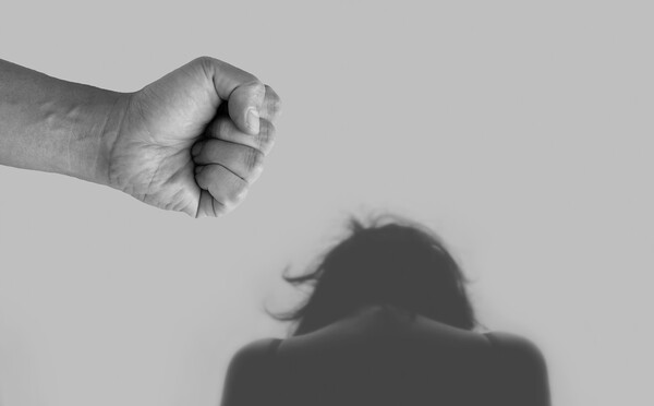 부산 돌려차기남이 또…아파트 엘리베이터에서 폭행