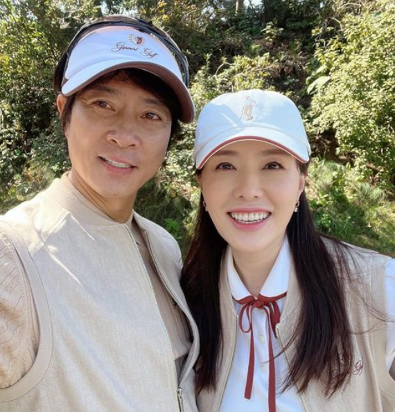 하희라, 남편 최수종 사극 응원 "당신을 존경합니다" 