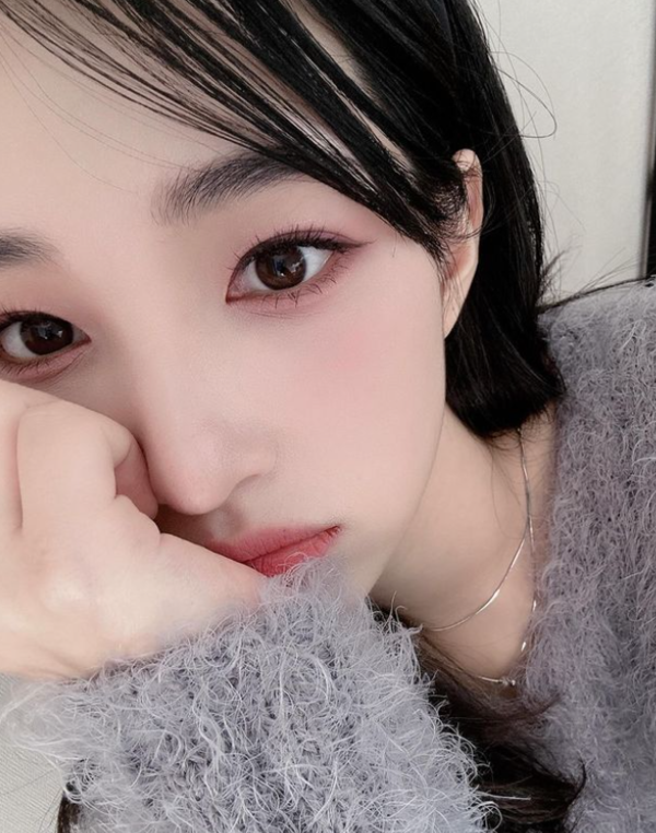 '최민환과 이혼' 율희, 사진과 함께 근황 공개 "저는 요즘…" 