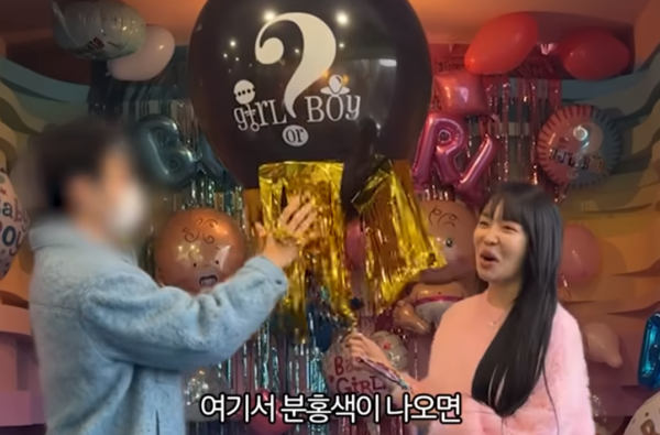 '혼전임신' 랄랄, 남편 최초 공개… 카메라 앞에서 격하게 '헉' 